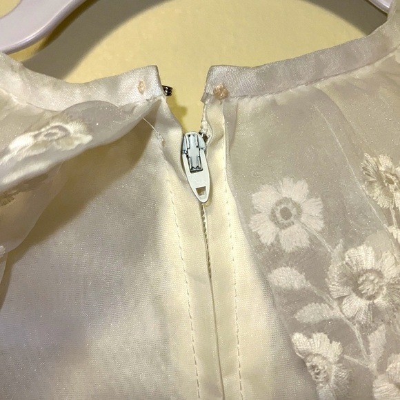 Girls vintage sheer special occasion lace classic dress with sash size 12 - Picture 6 of 7